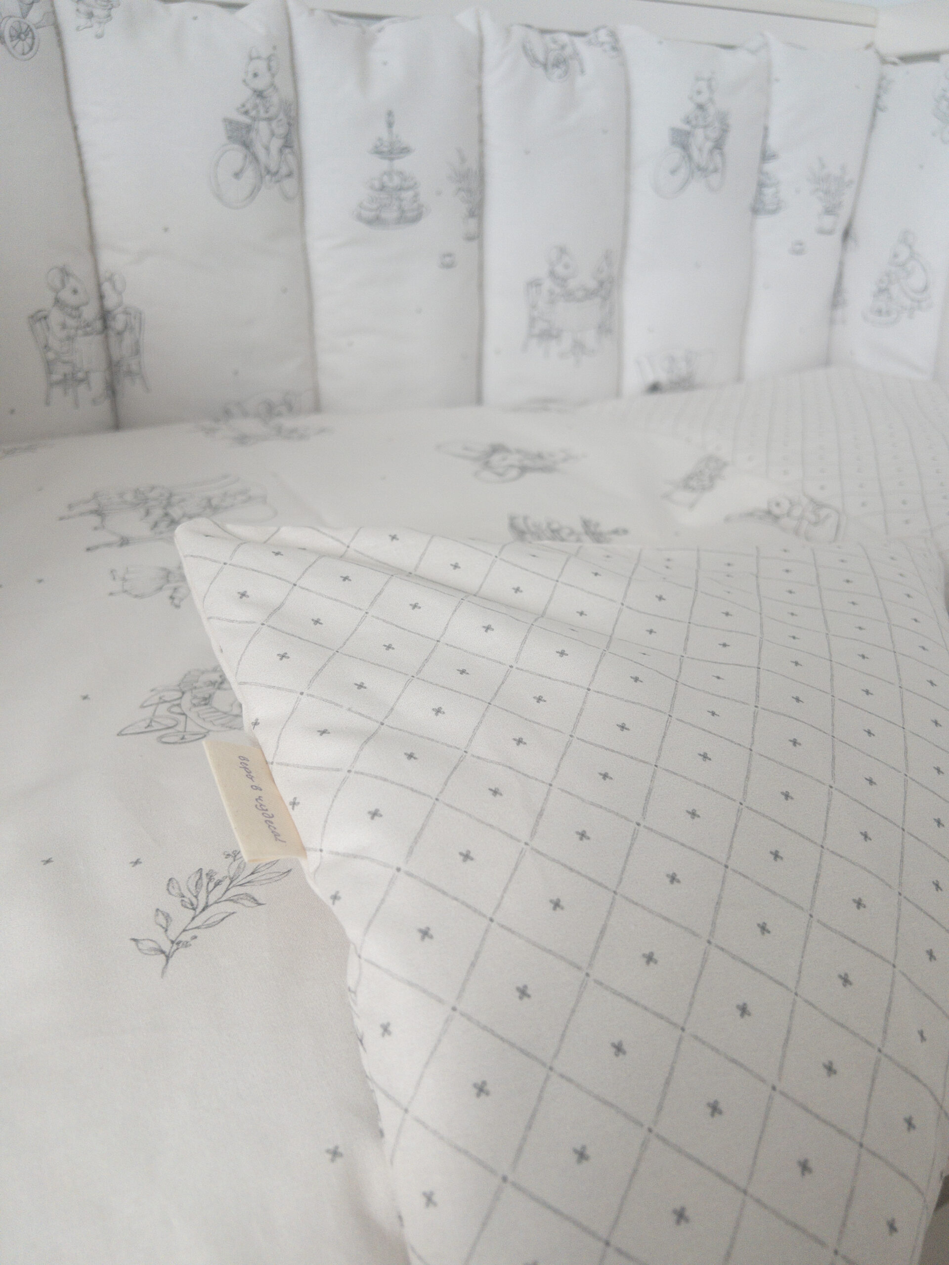 КПБ 6 предметов для прямоугольной кроватки Lappetti "Мышкины каникулы" 3