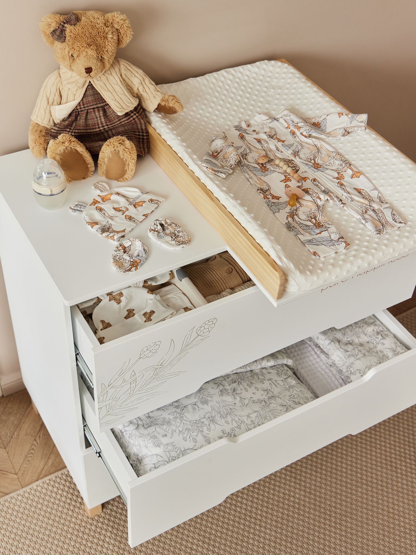 Комод Happy Baby FIOKI 10