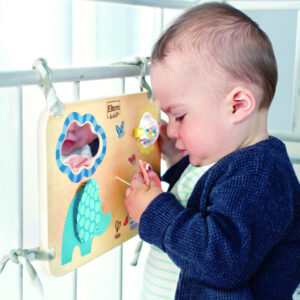 1331459_3249848 Игрушка Hape развивающая для новорожденных "Друзья" 9