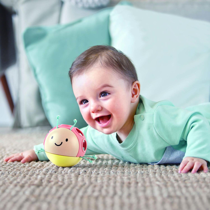 1331489_3249933 Погремушка-неваляшка Hape "Божья коровка" 6