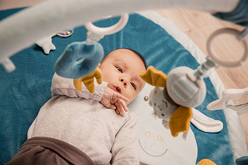 2022_11_06_min Развивающий коврик FEHN Маленький замок 5