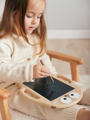 igrushki-imidzh-22-03231 Игрушка-планшет HappyBaby для рисования BIRDPAD (БЁРДПАД) 22