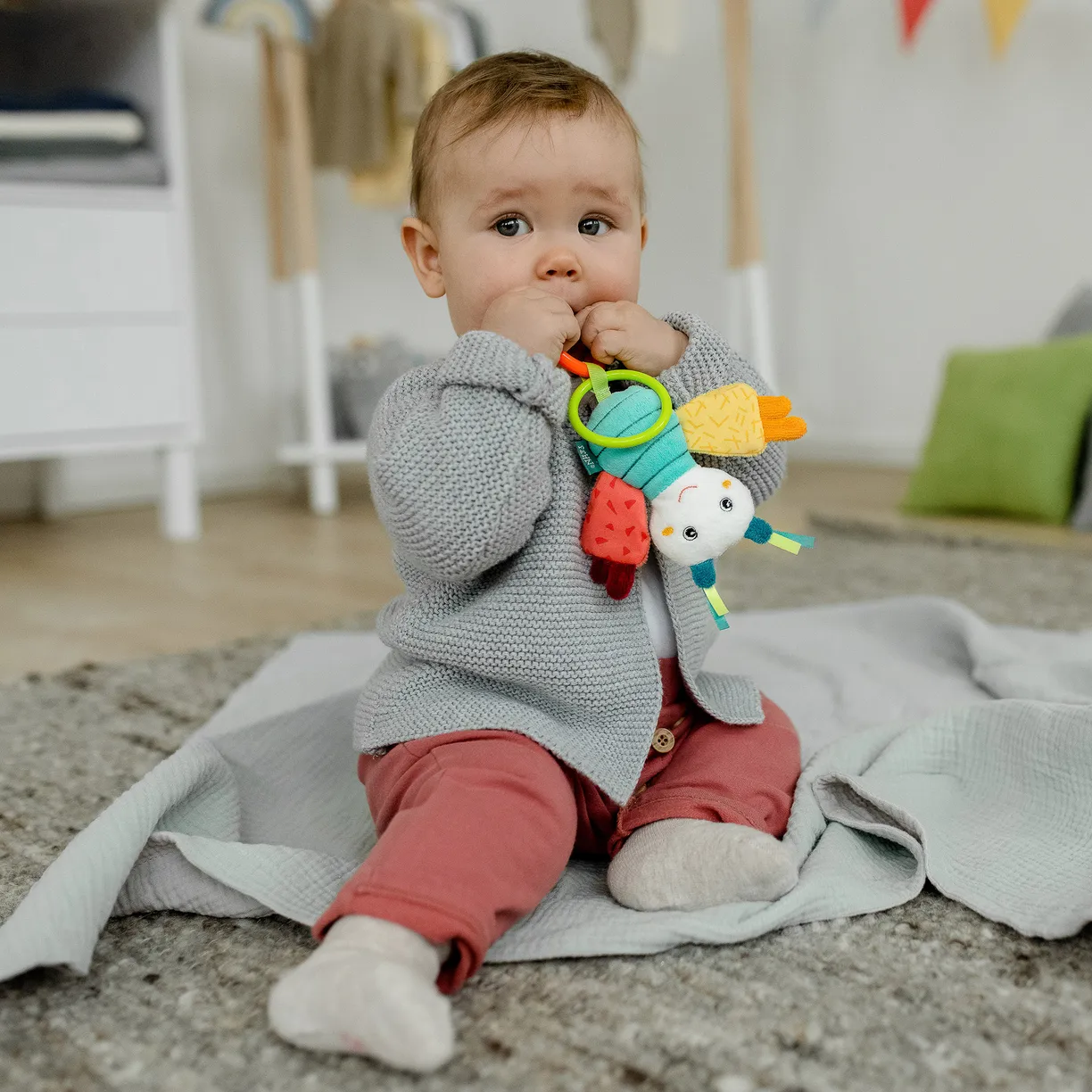 Игрушка-подвеска FEHN с вибрацией Бабочка 5