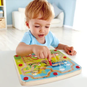 Игрушка Hape магнитный лабиринт "Транспорт" (Учим цвета и цифры) 6