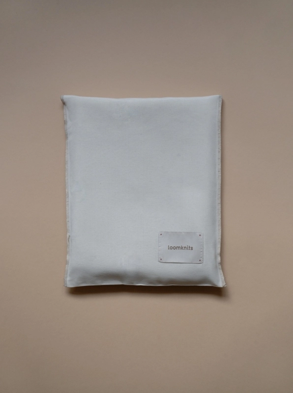 upakovka-dlya-pledov Плед детский Loomknits (80х120 см) 7