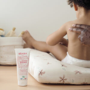 1546137_4206483 Органический крем для лица и тела со сладким миндальным маслом, 100мл./CREME HYDRATANTE BIO 100ML RU 9