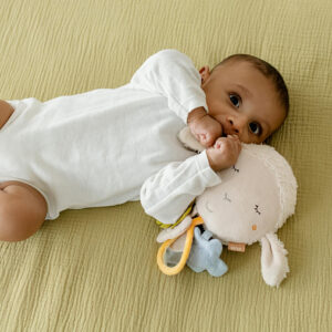 046069_42 Развивающая игрушка-подвеска FEHN Овечка NATUR 9