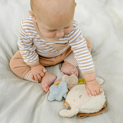 046069_43 Развивающая игрушка-подвеска FEHN Овечка NATUR 5