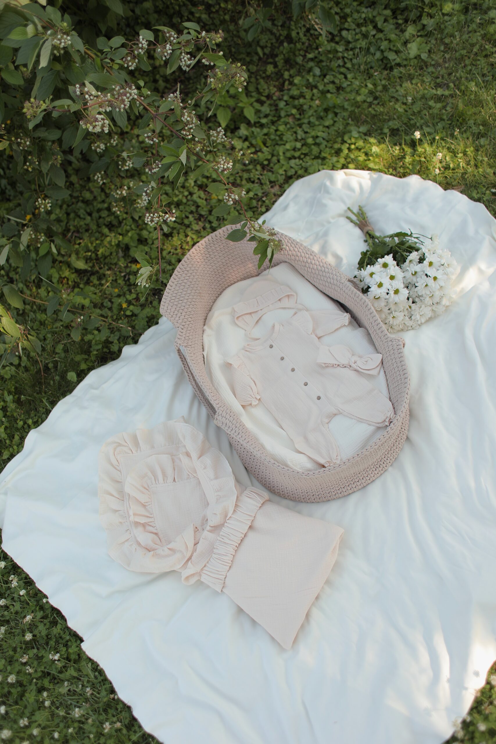 833A1138 Комплект на выписку Babyedel 5 предметов для девочки, муслин 1