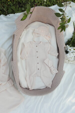 833A1151 Комплект на выписку Babyedel 5 предметов для девочки, муслин 16