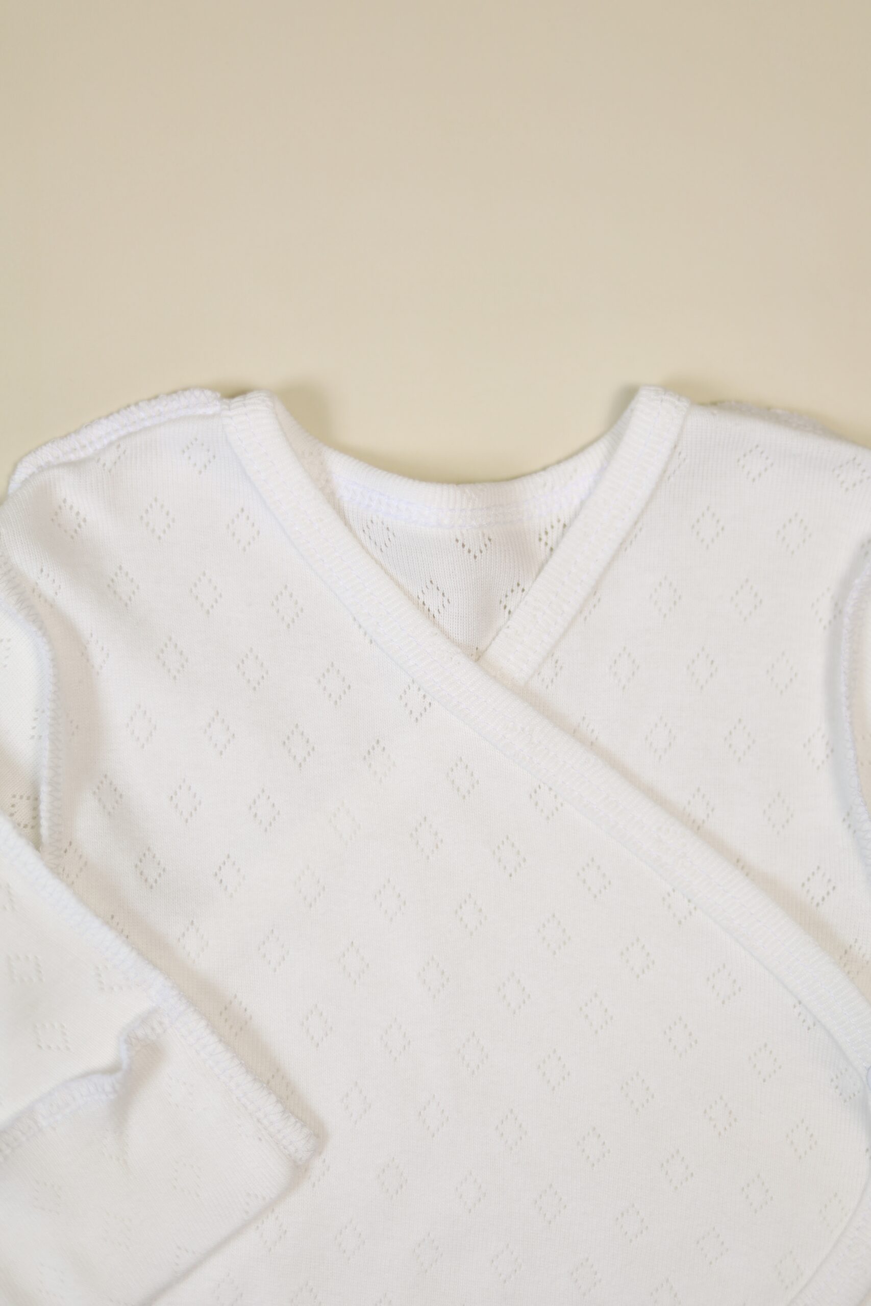 2025-07-26 12.51.15 Комбинезон MATUSHKIN на запах, швы наружу, трансферная рибана 3