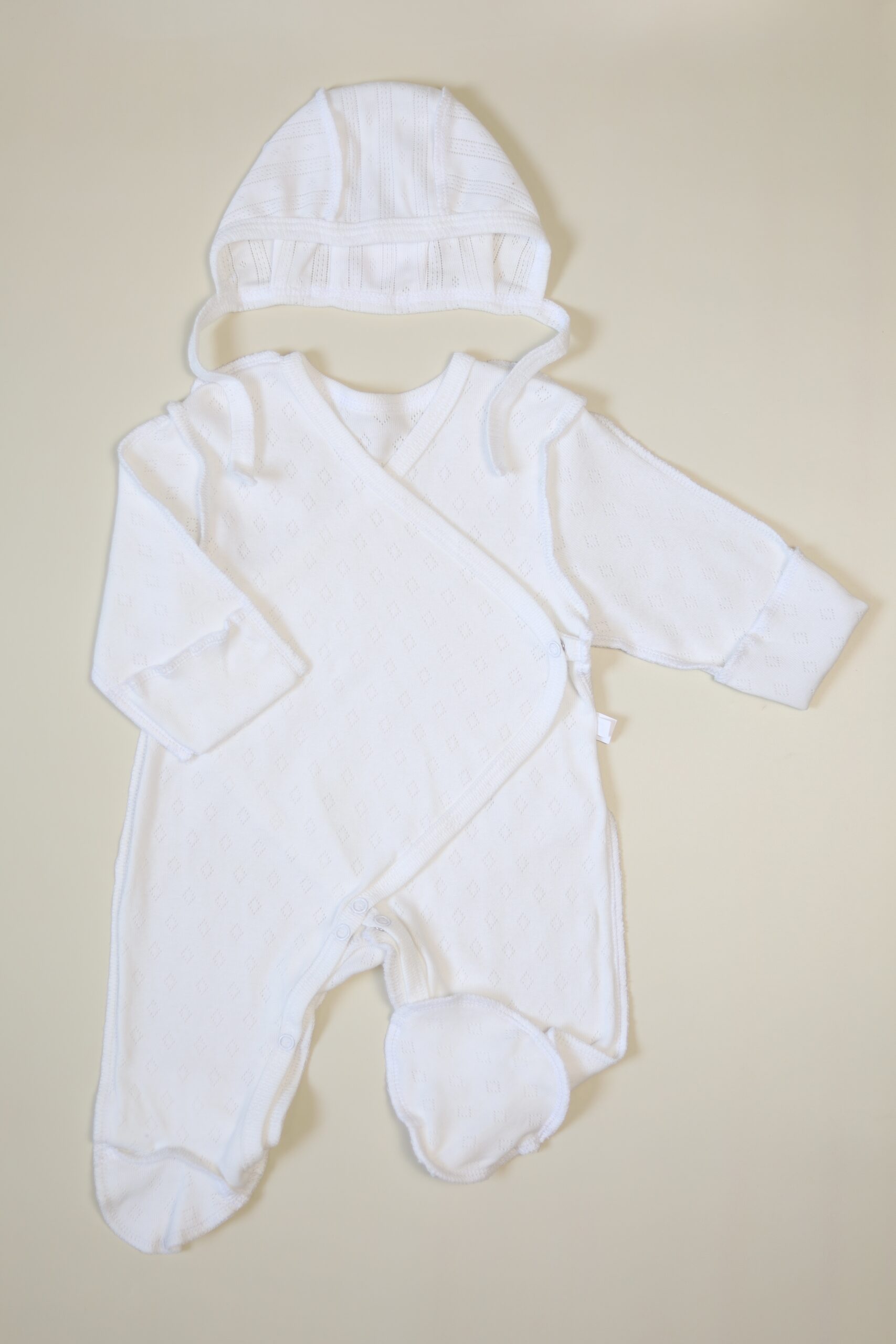 2025-07-26 12.55.38 Комбинезон MATUSHKIN на запах, швы наружу, трансферная рибана 2