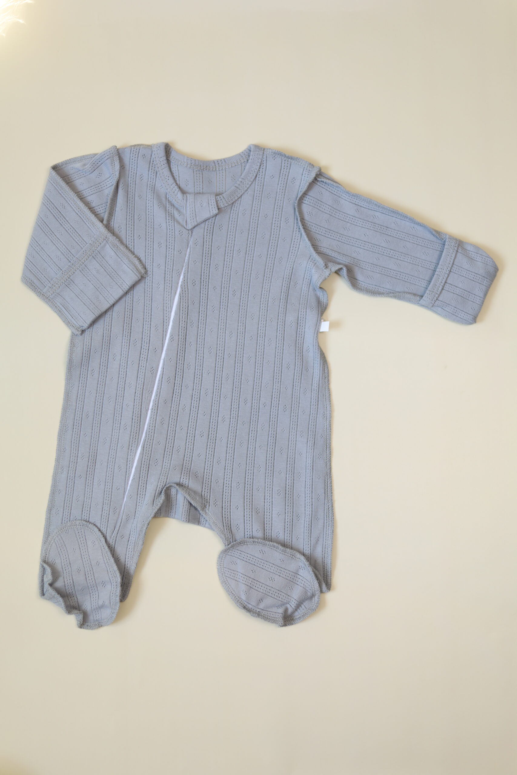 2025-07-26 13.56.17 Комбинезон MATUSHKIN на молнии, рук. с отвор.,зак. ножки, швы наружу, трансферная рибана 6