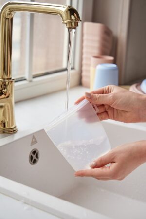 2025_04_2511410 Набор силиконовых пакетов Edda для грудного молока, 4 шт, 240 мл 12