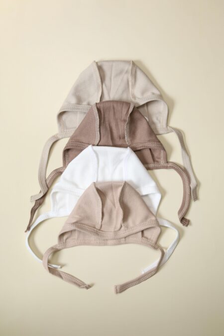 Чепчик MATUSHKIN на завязках