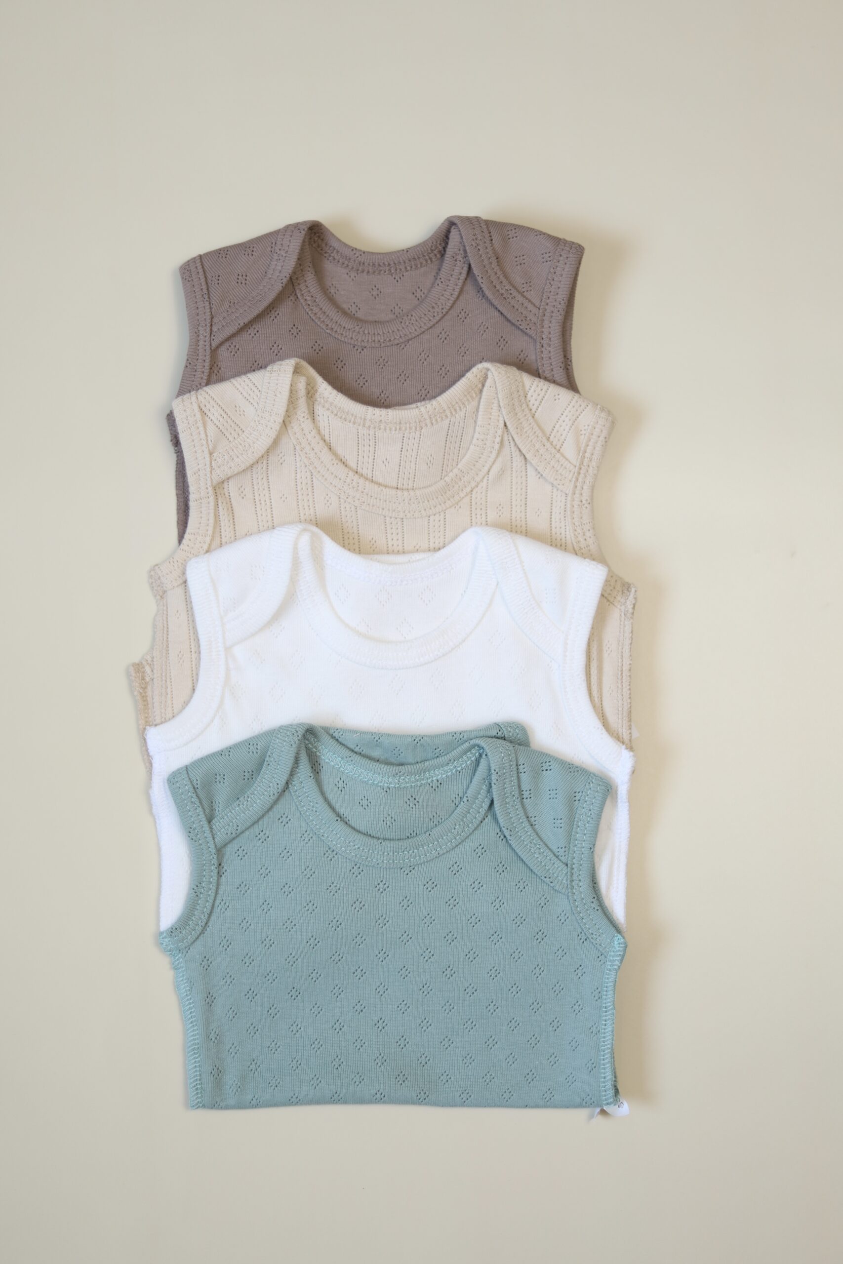 2025-07-26 13.06.28 Боди-майка MATUSHKIN, горловина "конверт", швы наружу, трансферная рибана 1