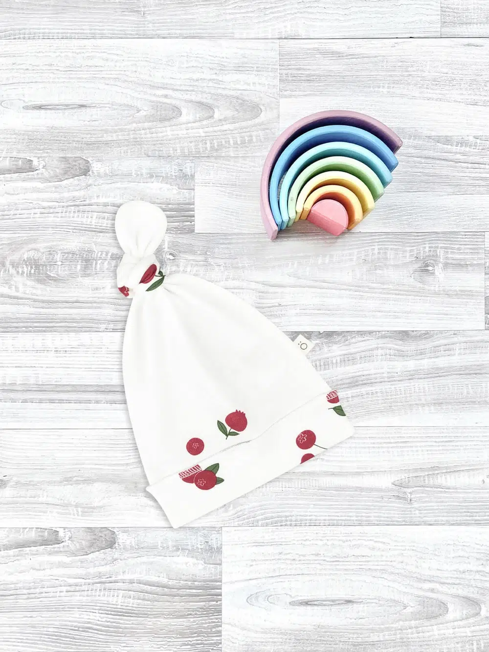 440531_sov__1_ Шапочка Mjolk Брусника (М) 1