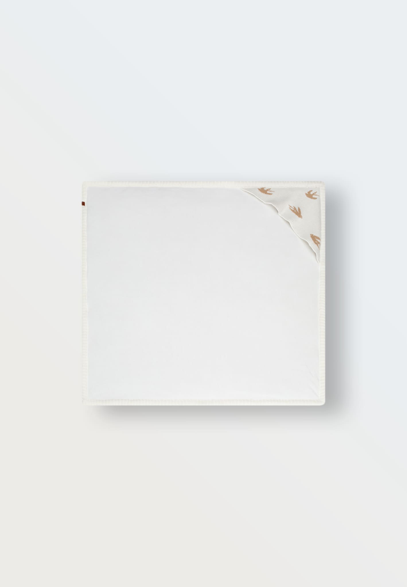 Плед-конверт вязаный Toucankids (90*90) 4 ласточки