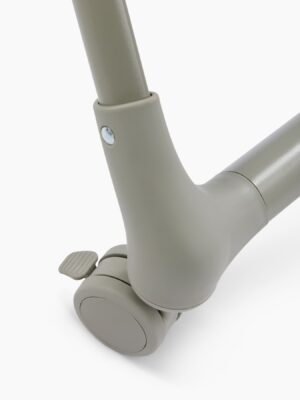 Стульчик для кормления Happy Baby ROMEO 36 romeo_olive