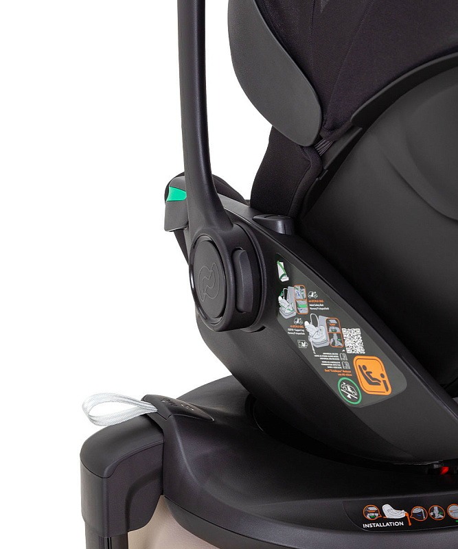 Автокресло группы 0+ Carrello Vega lite + база 12 Автокресло группы 0+ Carrello Vega lite + база