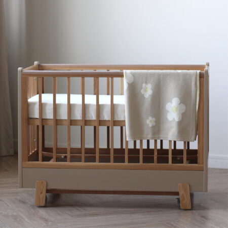 Детская кроватка “Фабрика Облаков” Onlybaby Scandi